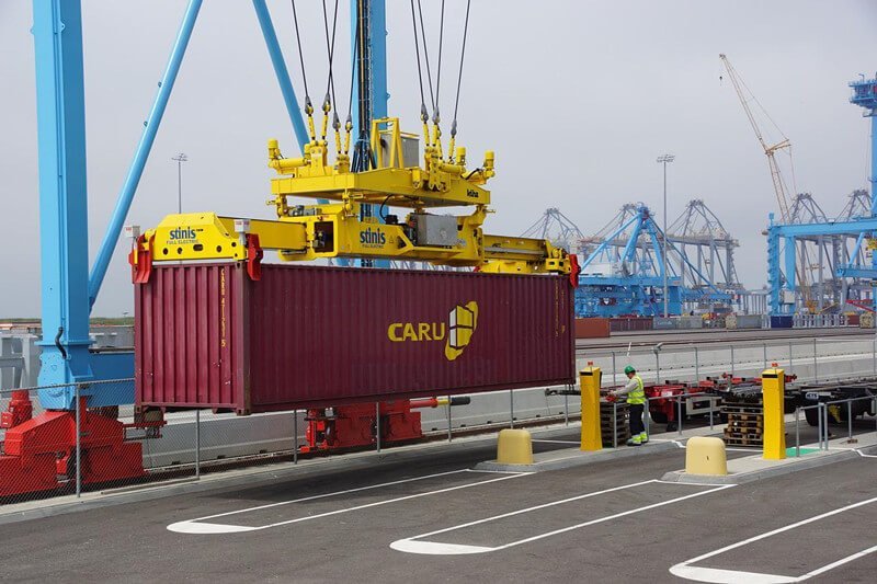 Receive the shipment Receive the shipment